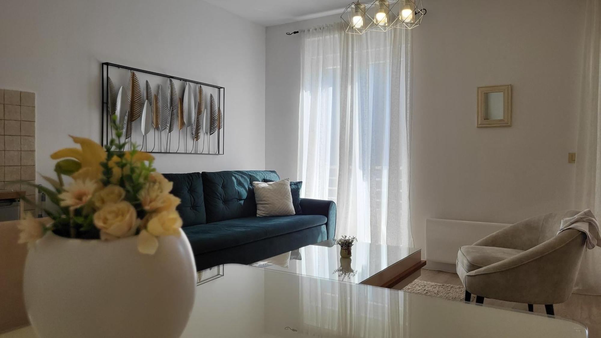 Apartments Teodo エクステリア 写真